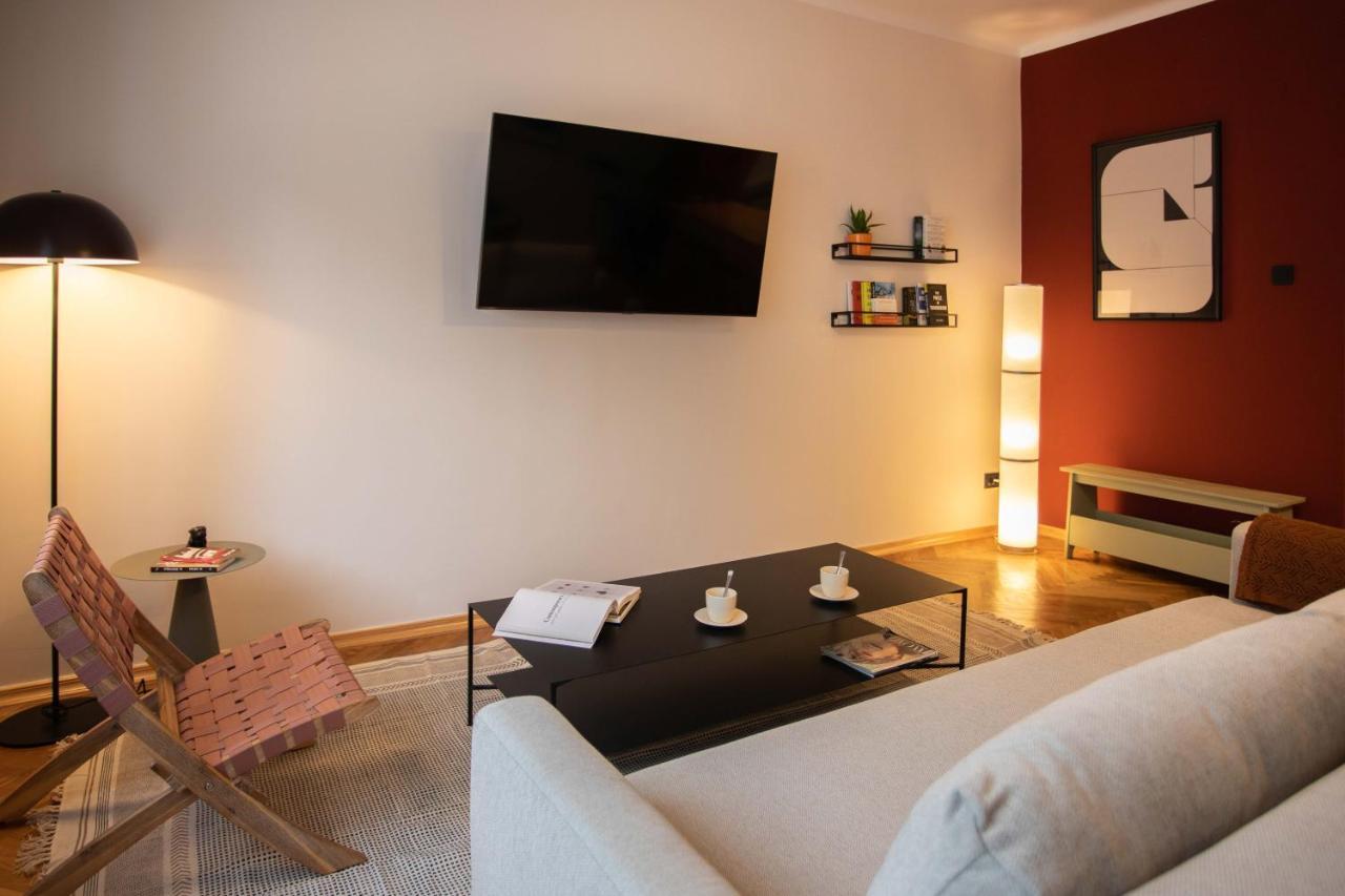 Design 1Bdr Apartment With Balcony ザグレブ エクステリア 写真