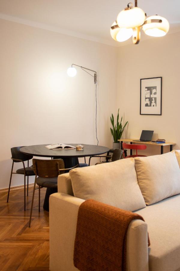 Design 1Bdr Apartment With Balcony ザグレブ エクステリア 写真
